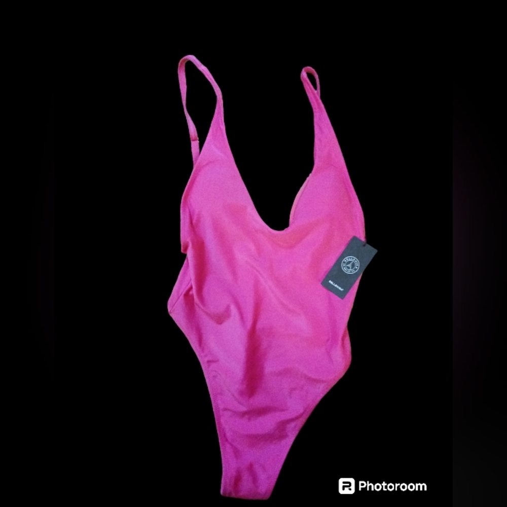 NWT RELLECIGA one piece swimsuit.  Womens.  Size: Small.  Color: Rose/Hot pink.